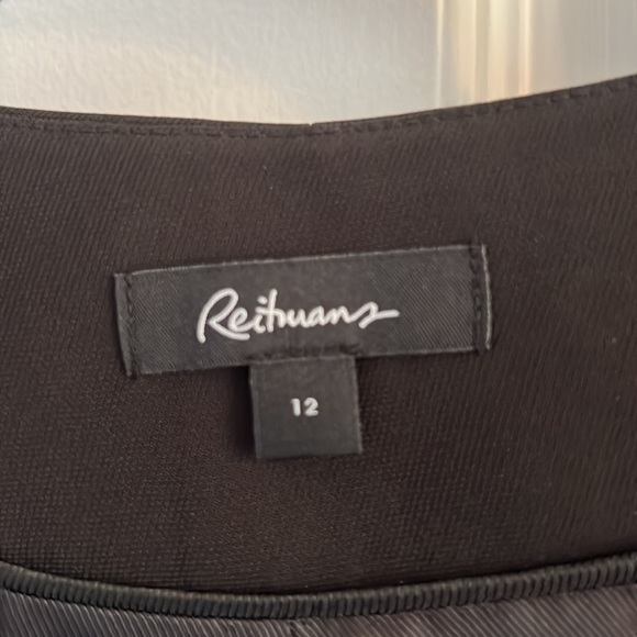 Beautiful Black Blazer - Picture 3 of 5